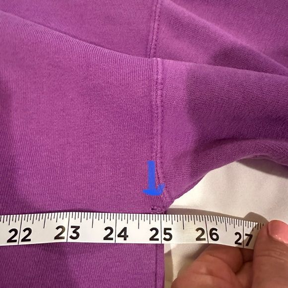 Red Eraser Vintage Sweatshirt Purple in good condition crewneck - Picture 10 of 11